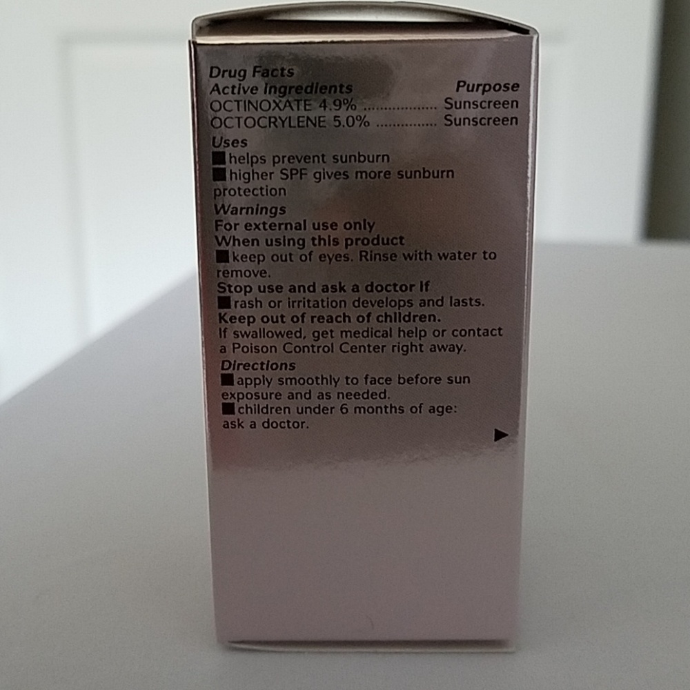 Wrinkle Resist - Picture 2 of 3